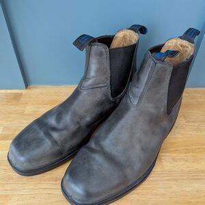 Charcoal Blundstones 9.5 AUS Thinsulate insulated